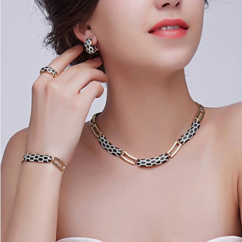 Women Costume Jewelry-Set