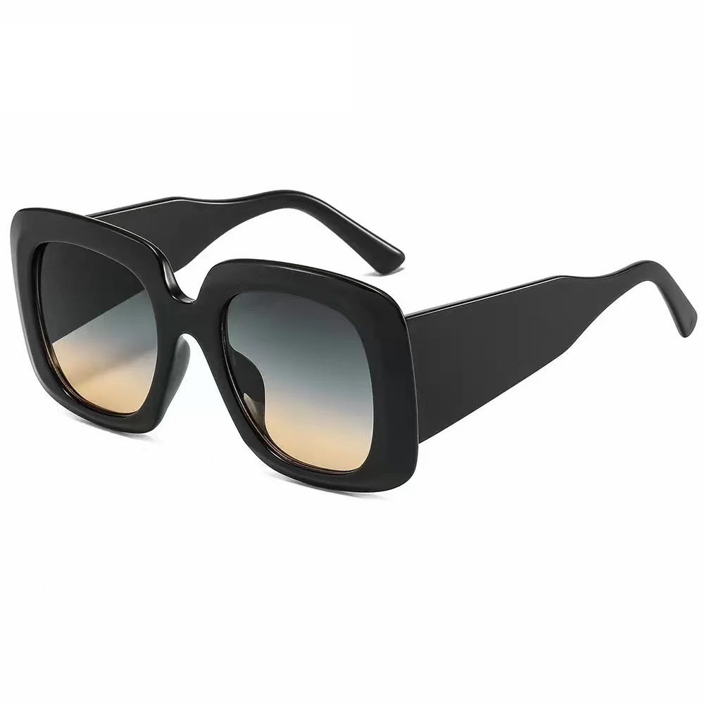 Women Outdoor Retro Fashion Sunglasses