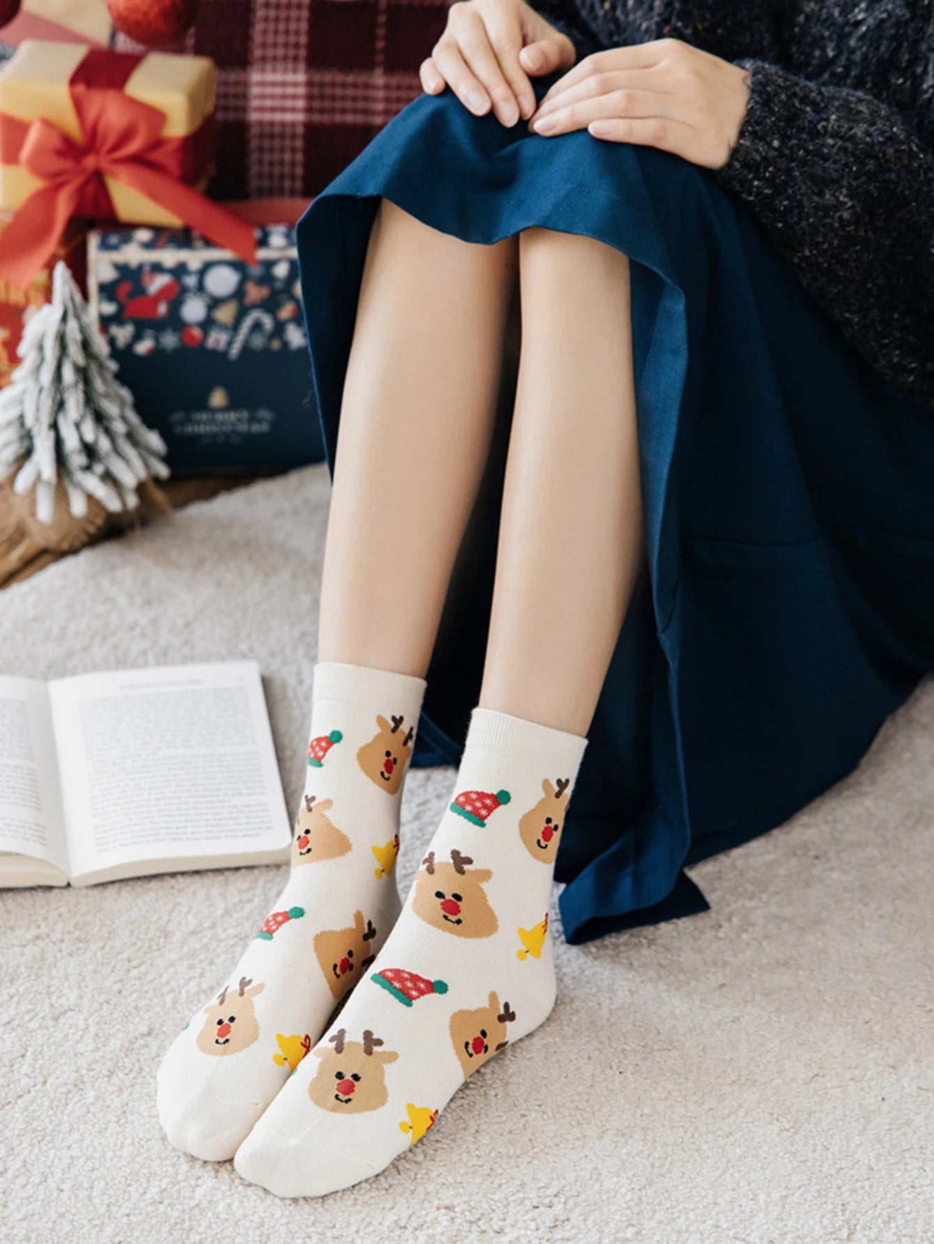 Funny Santa Claus Christmas Woman Snowman Socks