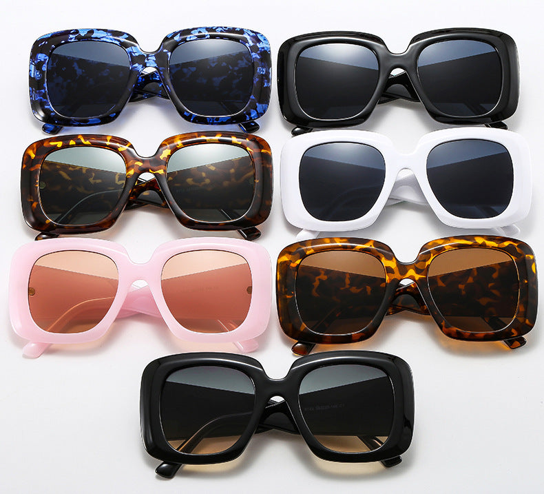 Women Outdoor Retro Fashion Sunglasses